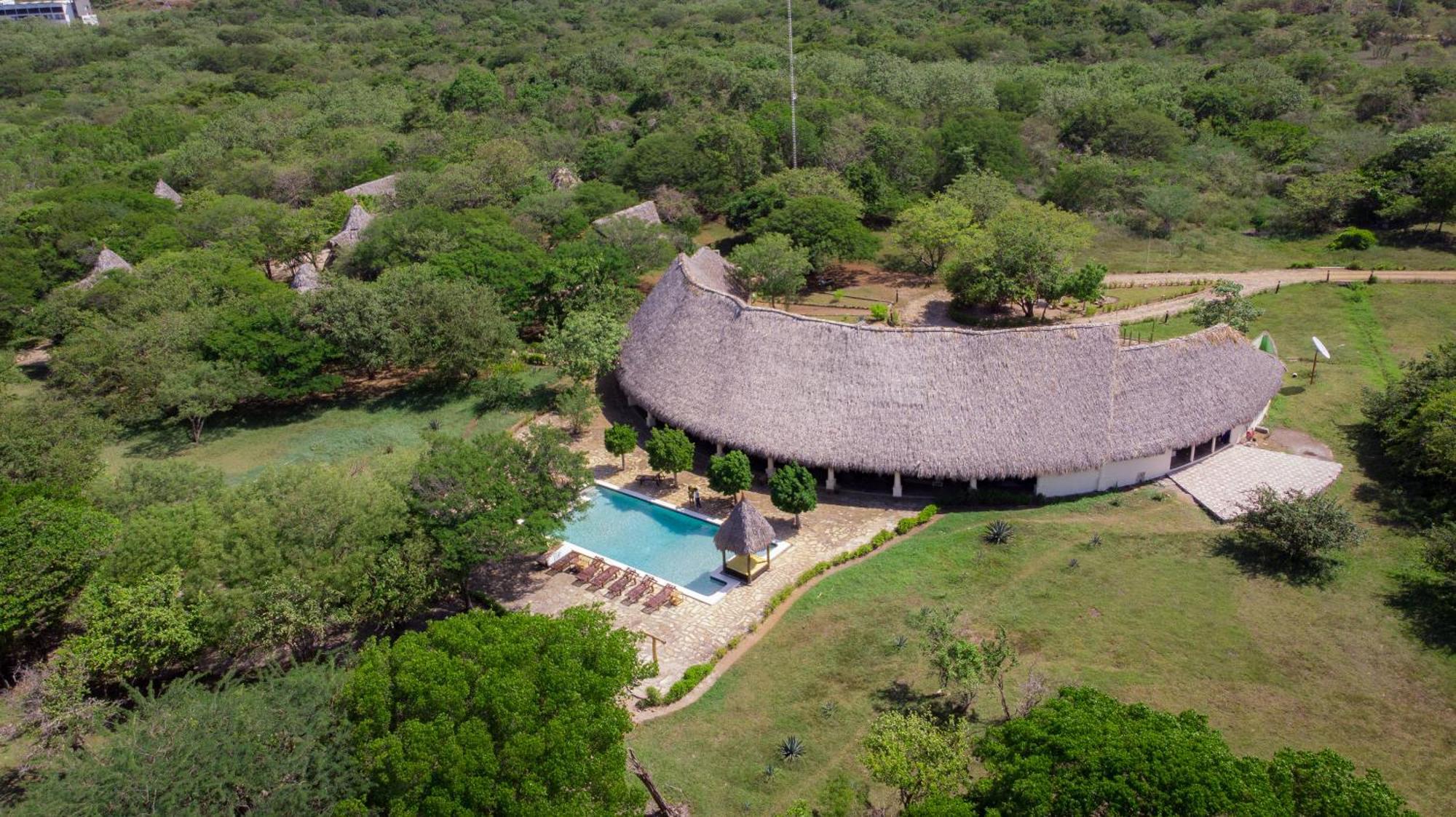 Hotel Punta Teonoste